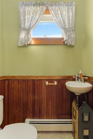 19 Bouvier Avenue, Lincoln, RI 02838