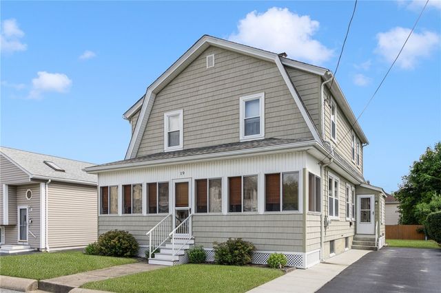 19 Bouvier Avenue, Lincoln, RI 02838