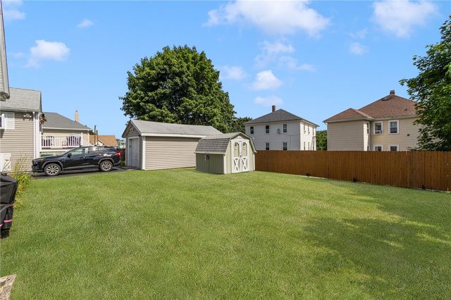 19 Bouvier Avenue, Lincoln, RI 02838