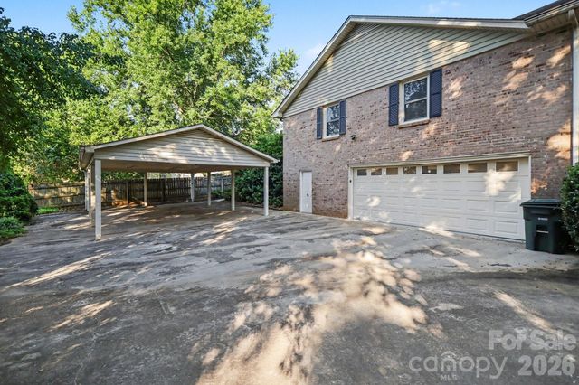 105 Windsong Court, Gastonia, NC 28056