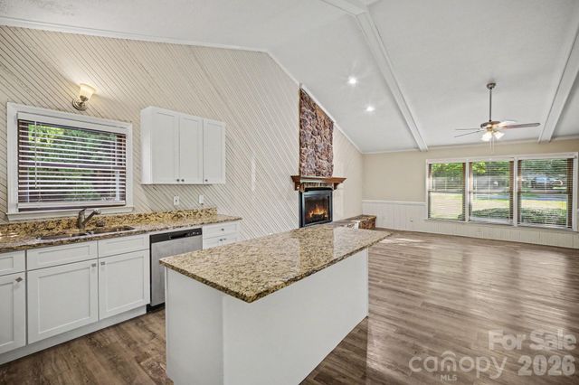 105 Windsong Court, Gastonia, NC 28056