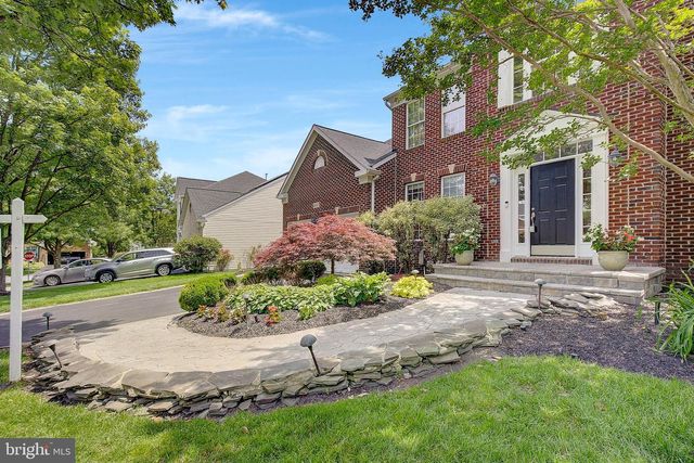 2407 LAWNDALE CT, Gambrills, MD 21054