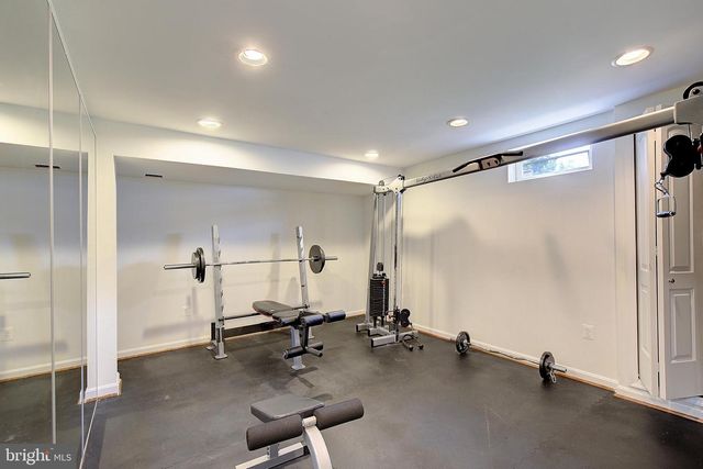 2407 LAWNDALE CT, Gambrills, MD 21054