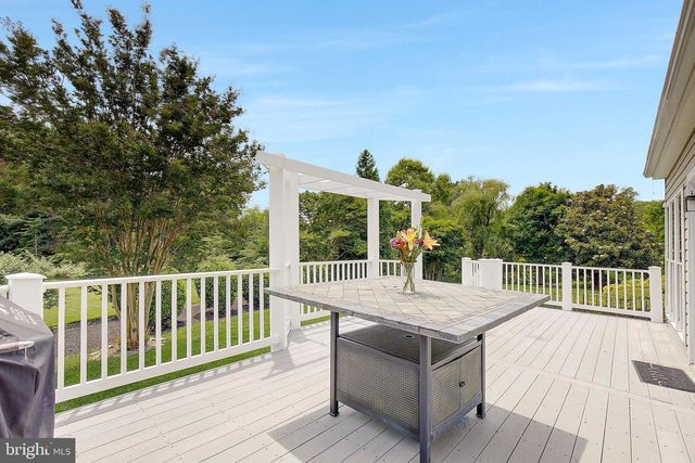 2407 LAWNDALE CT, Gambrills, MD 21054