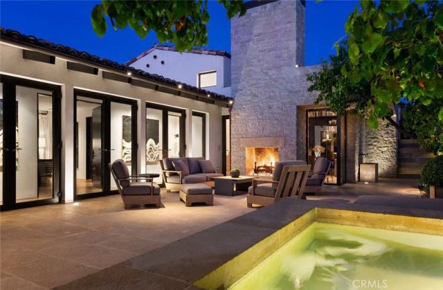 269 Emerald Bay, Laguna Beach, CA 92651