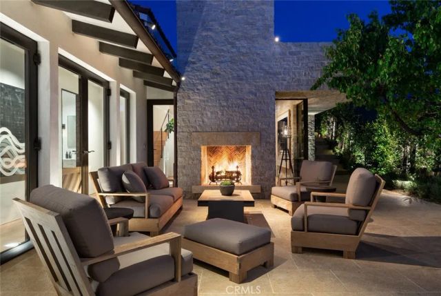 269 Emerald Bay, Laguna Beach, CA 92651