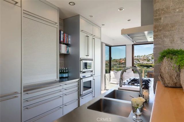 269 Emerald Bay, Laguna Beach, CA 92651