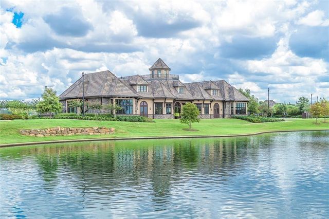 5211 Emerald Trace Court, Sugar Land, TX 77479