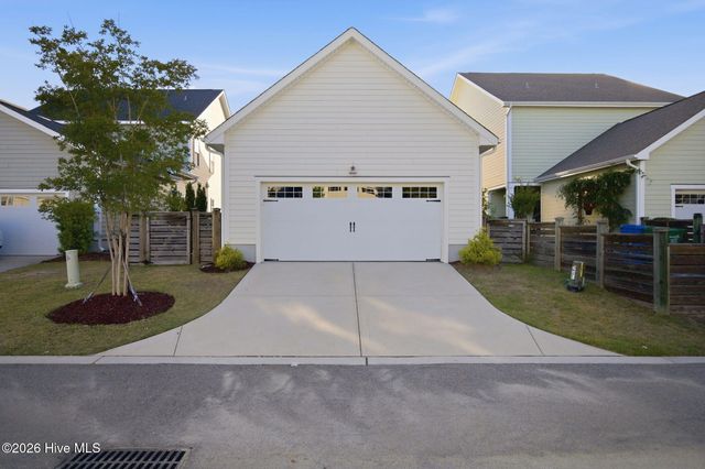 4429 Old Towne Street, Wilmington, NC 28412