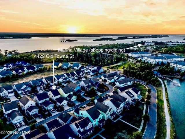 4429 Old Towne Street, Wilmington, NC 28412
