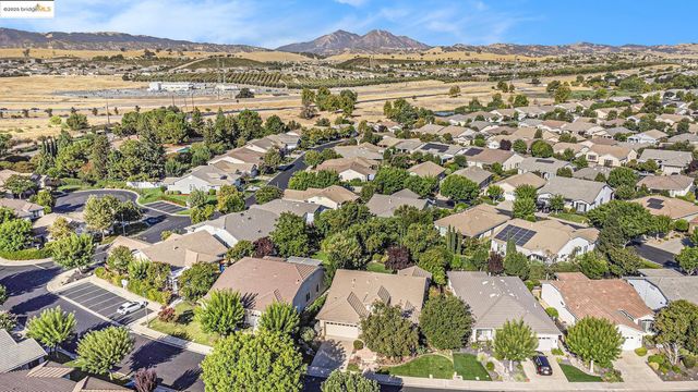 1182 Bacchini Ln, Brentwood, CA 94513