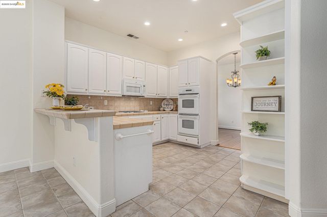 1182 Bacchini Ln, Brentwood, CA 94513