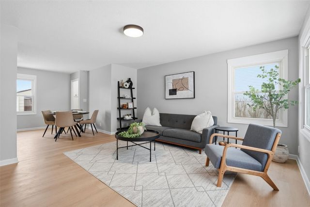 408 Jacolyn Drive NW, Cedar Rapids, IA 52405