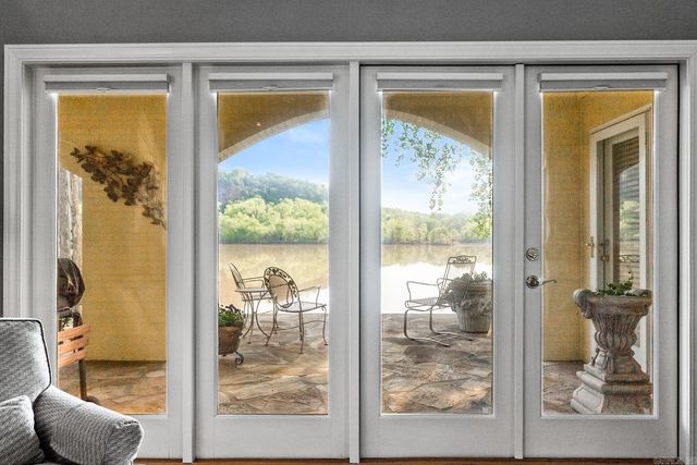 2015 Canal Pointe, Little Rock, AR 72202