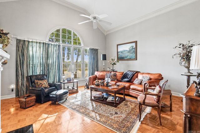 2015 Canal Pointe, Little Rock, AR 72202