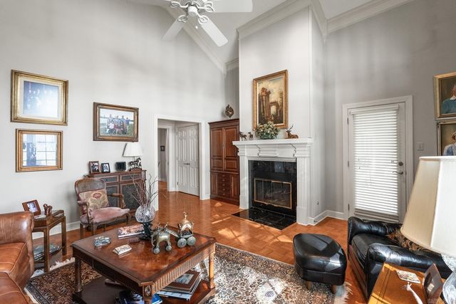 2015 Canal Pointe, Little Rock, AR 72202