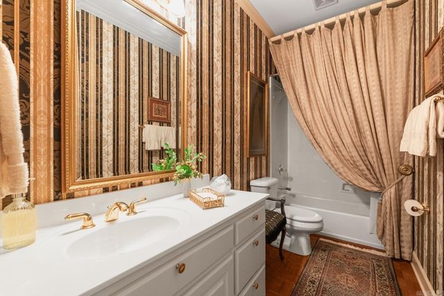 2015 Canal Pointe, Little Rock, AR 72202