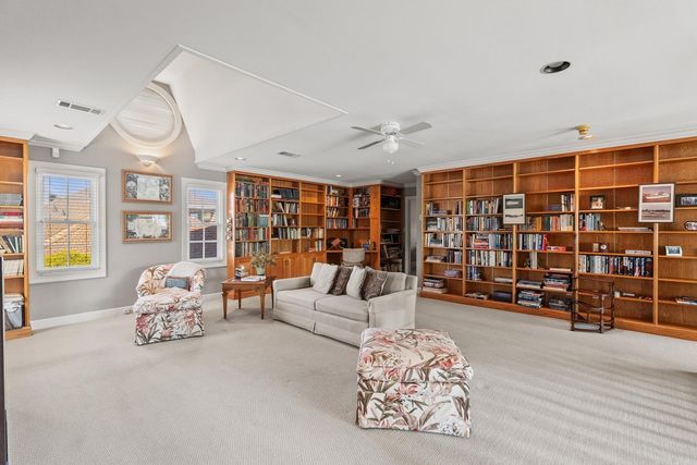 2015 Canal Pointe, Little Rock, AR 72202