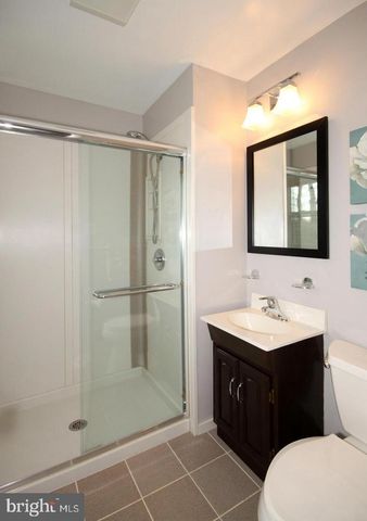 4700 PLAYFIELD ST, Annandale, VA 22003