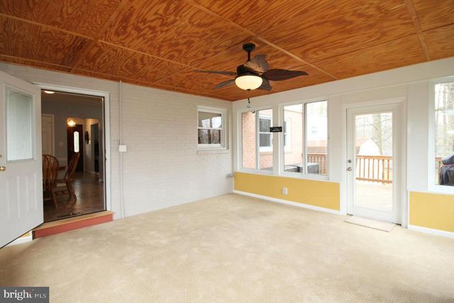 4700 PLAYFIELD ST, Annandale, VA 22003