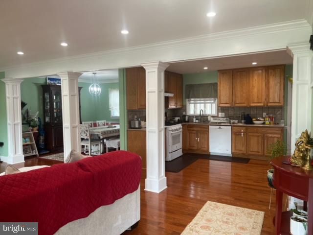 4700 PLAYFIELD ST, Annandale, VA 22003