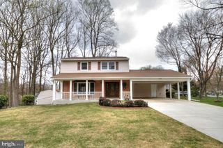 4700 PLAYFIELD ST, Annandale, VA 22003