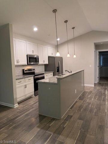 803 Leach Avenue, Thomasville, NC 27360