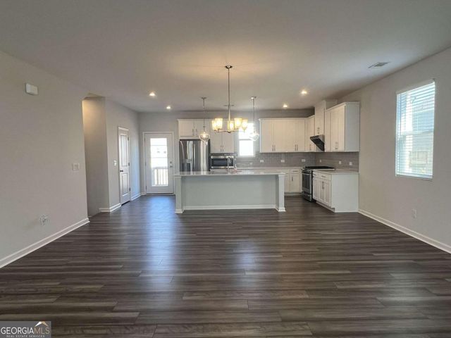 2520 Whistler Way NE, Lawrenceville, GA 30043