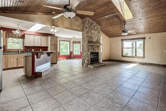 3969 NC Highway 42 S, Asheboro, NC 27205