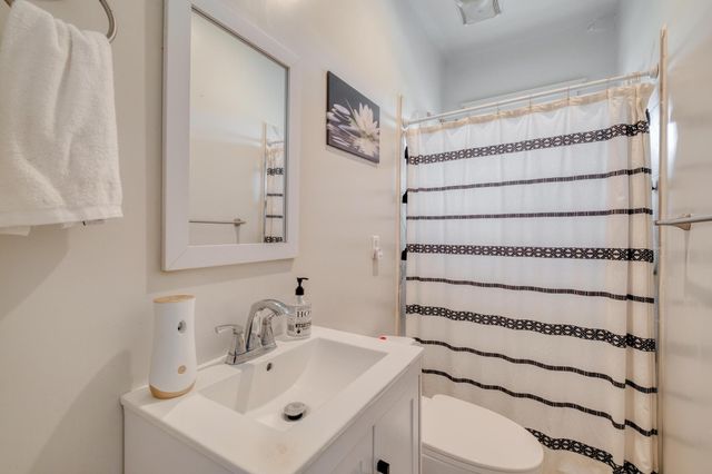 1601 County Road 466, Elgin, TX 78621