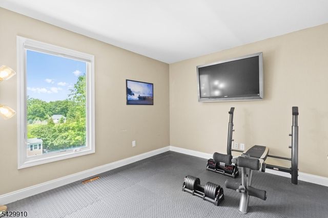 7 Bridget Way, Byram Twp., NJ 07871