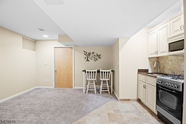 7 Bridget Way, Byram Twp., NJ 07871