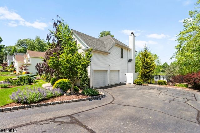 7 Bridget Way, Byram Twp., NJ 07871