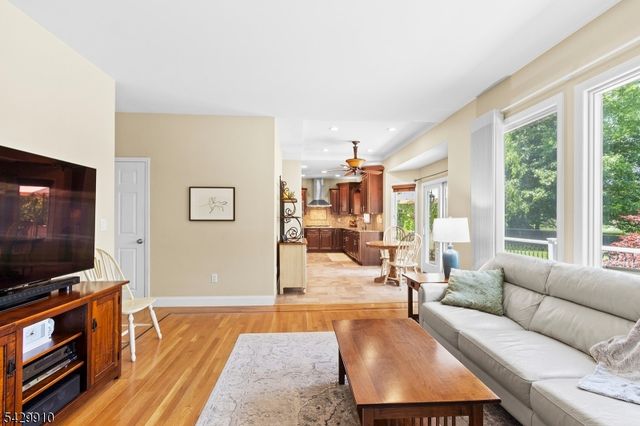 7 Bridget Way, Byram Twp., NJ 07871