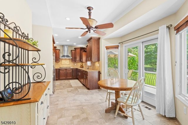 7 Bridget Way, Byram Twp., NJ 07871