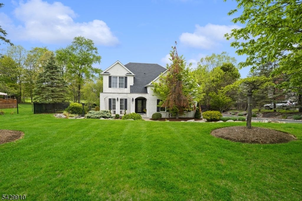 7 Bridget Way, Byram Twp., NJ 07871