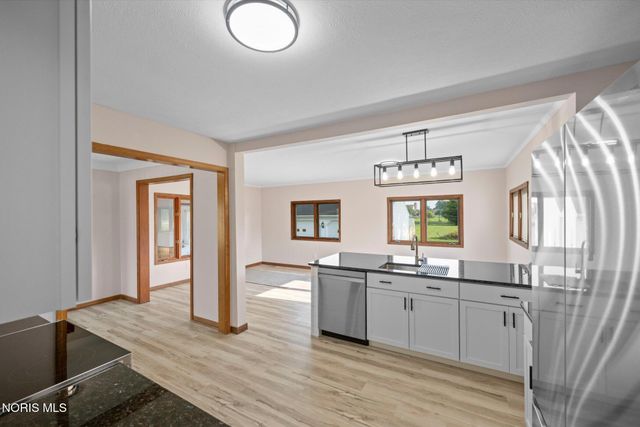 5837 Seaman Road, Oregon, OH 43616