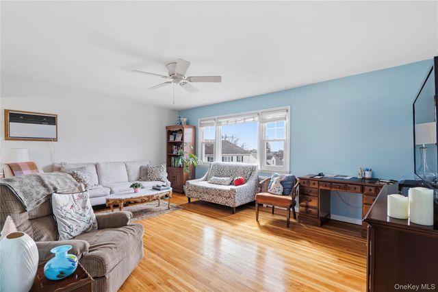 115 Winfred Avenue, Yonkers, NY 10704