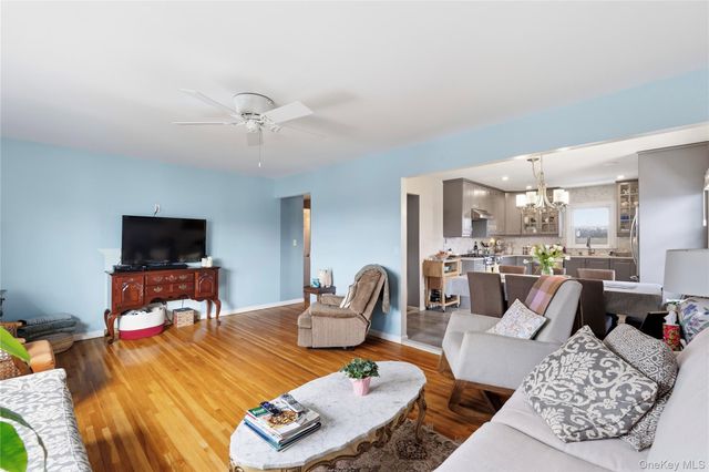 115 Winfred Avenue, Yonkers, NY 10704