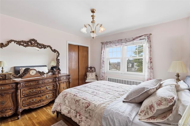 115 Winfred Avenue, Yonkers, NY 10704