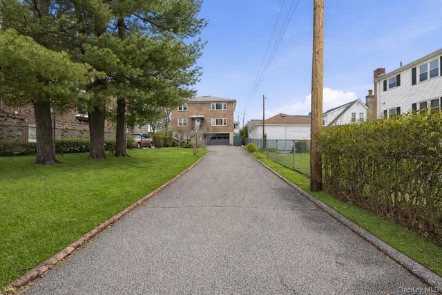 115 Winfred Avenue, Yonkers, NY 10704