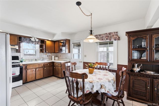 115 Winfred Avenue, Yonkers, NY 10704