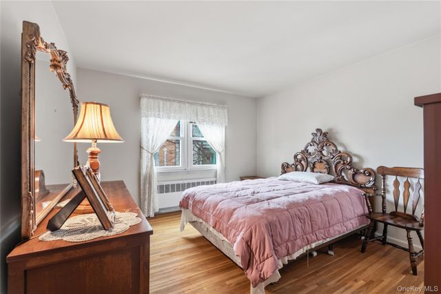 115 Winfred Avenue, Yonkers, NY 10704