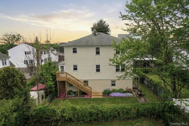 115 Winfred Avenue, Yonkers, NY 10704