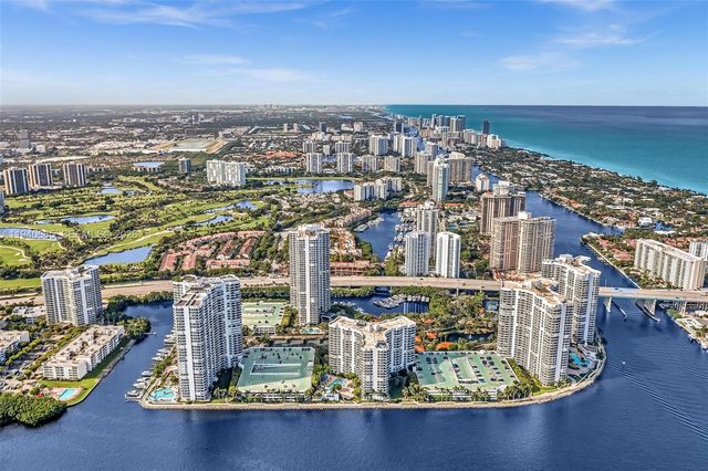 3530 Mystic Pointe Dr 411, Aventura, FL 33180