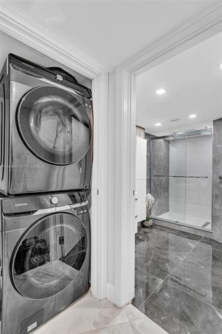 3530 Mystic Pointe Dr 411, Aventura, FL 33180