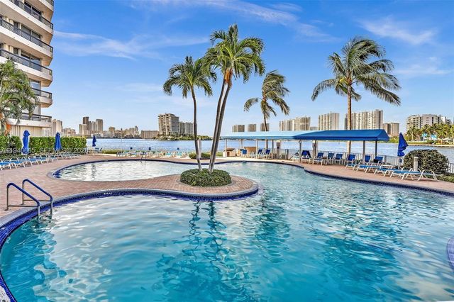 3530 Mystic Pointe Dr 411, Aventura, FL 33180