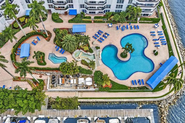 3530 Mystic Pointe Dr 411, Aventura, FL 33180