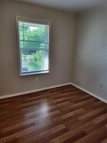 6900 Skillman Street 111, Dallas, TX 75231