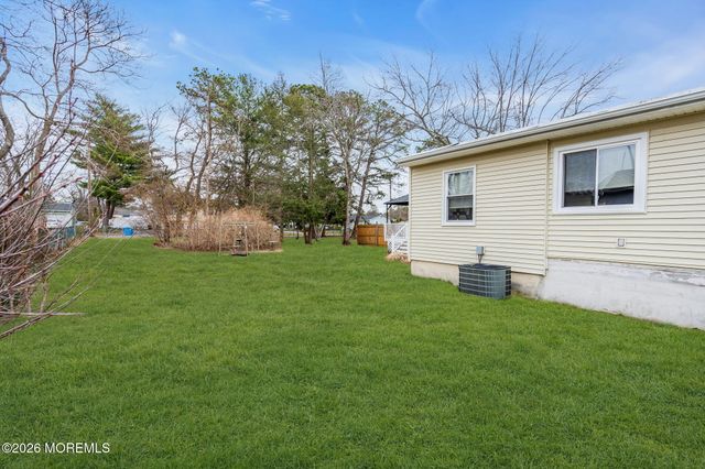 1333 3rd Avenue, Toms River, NJ 08757